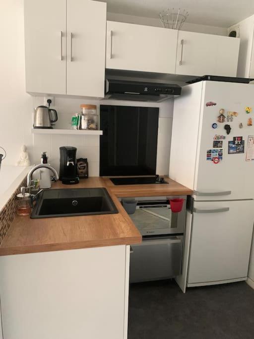 Appartement T2 En Bord De Mer Roquebrune-Cap-Martin Dış mekan fotoğraf